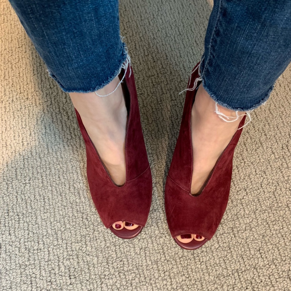 Peep toe heels